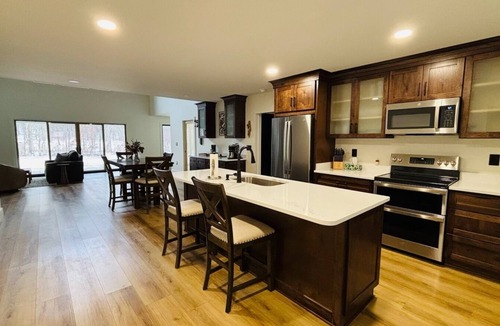 Tellico Plains House | NEW! 2-BR/2 BA + Spacious Sleeping Loft Retreat in Tellico Plains on Two Acres