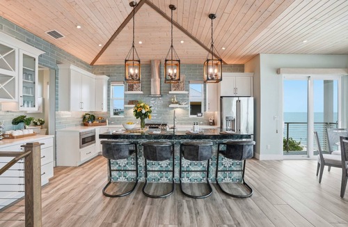 Jose's Hideaway House | New! Beachfront, Heated Pool, Hot Tub & Golf Carts