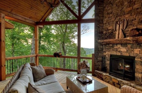 Ridges Over the Lake House | NEW Cabin in Aska Adventure Area!