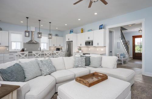 Beachwalk House | New Custom Built 5-Bedroom Coastal Retreat - Harbor Island, SC