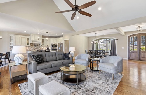 West Union House | New! Lakefront with Views from Every Window - With Dock, Fire Pit, BBQ, Kayaks