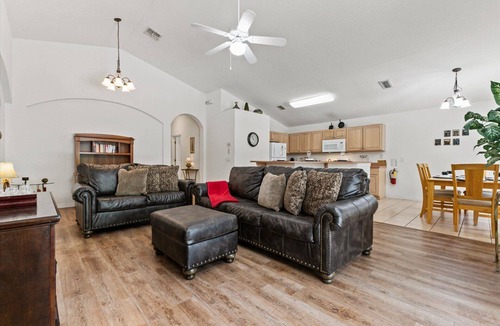 Cumbrian Lakes House | New Listing! Cumbrian Lakes Resort, 7mi to Disney & 13mi to Universal - GRH804615