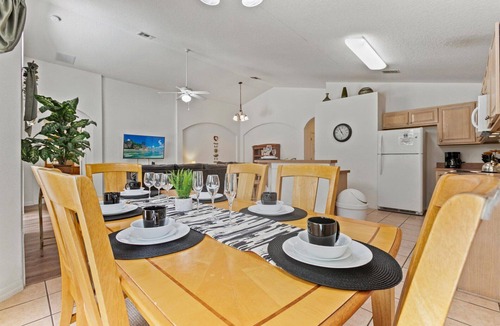 Cumbrian Lakes House | New Listing! Cumbrian Lakes Resort, 7mi to Disney & 13mi to Universal - GRH804615