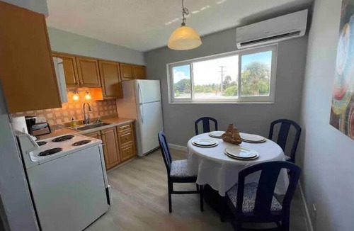 Singer Island Condo | New Listing: Steps-Beach, Snorkeling, Grill, Pet Friendly, Beach Gear!