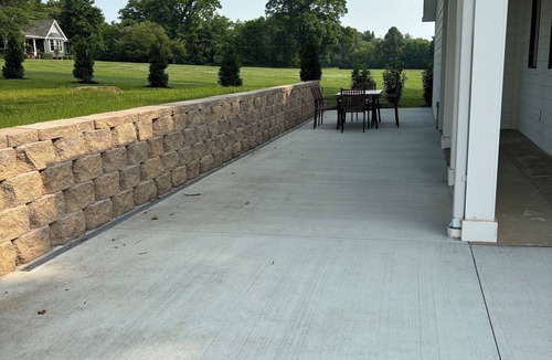 Metropolis House | NEW REMODEL! Creek Stone Retreat-Charming home just 20 minutes from Paducah,