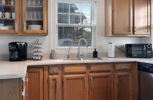 Birmingham House | NEW! Southern Retreat w/Pool, BBQ & Game Room