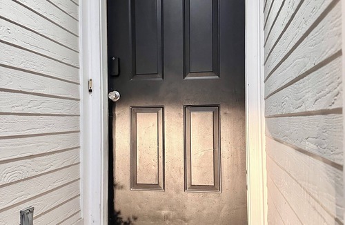 Tougaloo House | New! Spacious 3 bedroom & Great for midterm stays