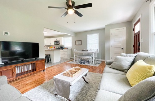 Rome House | New w/King Bed, Walk to Park, Near Downtown Rome