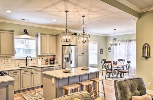 Arab House | Newly Built Arab Abode Near Guntersville Lake