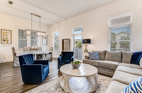 Holiday Isle House | Newly-Renovated Home w/Private Pool & Free WiFi - Steps to the Beach & Harbor