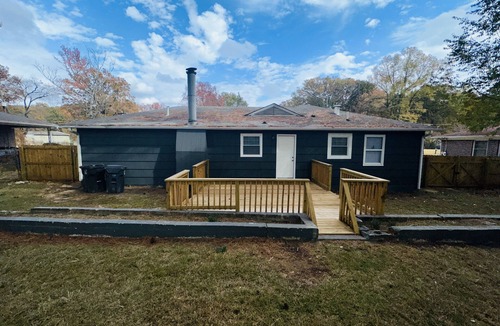 Center Point House | Nice Home in Quiet Neighborhood!