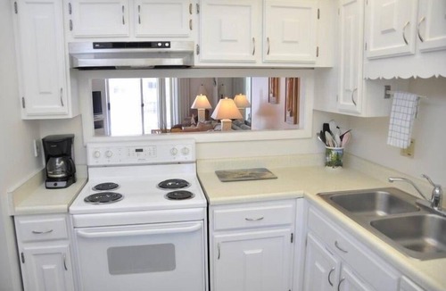 New Smyrna Beach Condo | No Drive Beach! Sunrise view over the ocean