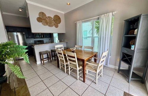 Tang-O-Mar House | No Road To Cross! Private Pool and Private Beach, 3 Bedroom & 3 Bathroom