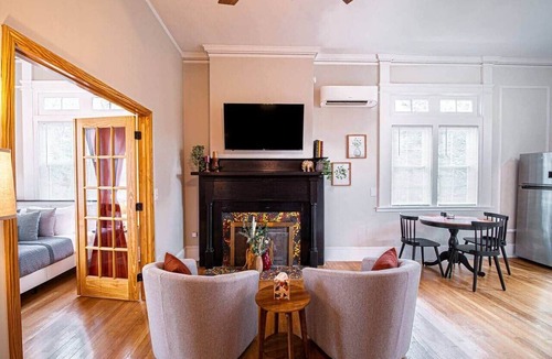 Marietta Apartment | Oak and Ember at Marietta Square
