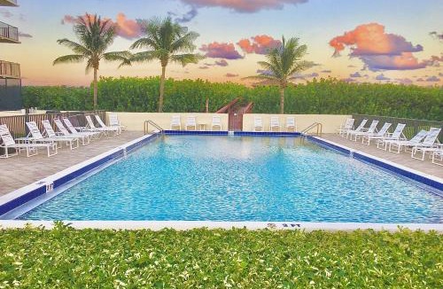 Hutchinson Island South House | Ocean Breeze Condo