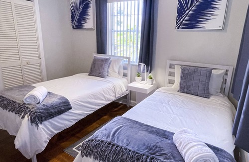 Southwest Apartment | Ocean Breeze - Renovated 3bd/2ba (+Private Patio & Parking)