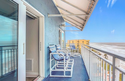 New Smyrna Beach Condo | Ocean Front Condo - Sea Turtle Penthouse Breathtaking View -Walk to Flagler Ave