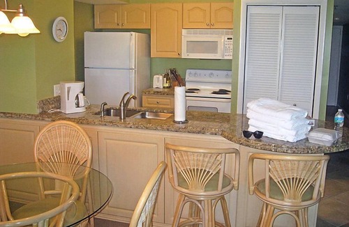 Tavernier Apartment | Ocean Pointe Resort by Interhome