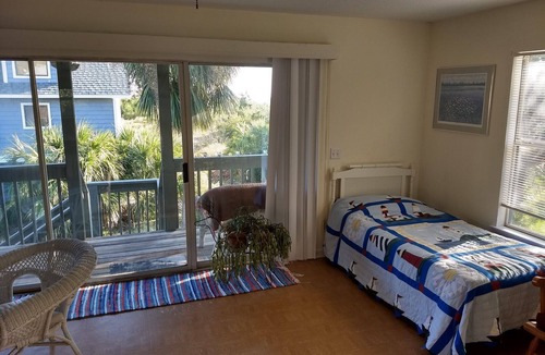 Saint Helena Island Cottage | Ocean View - Best Beach on the Island