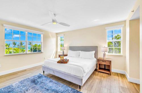 Islamorada Apartment | Ocean View Two Duplex Penthouses Retreat amenities: tennis court heated Pool Vista Key