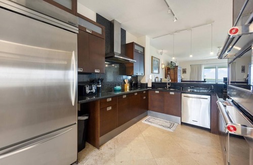 Rock Harbor Condo | Oceanfront 4BR/3BA Mariner's Club Villa 535 with Oasis Pool, Marina, Game Room & More