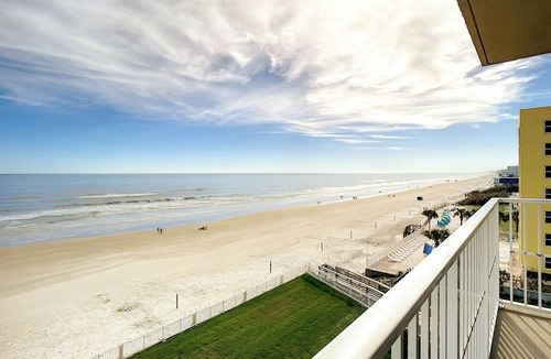 New Smyrna Beach Condo | Oceania Beach Club