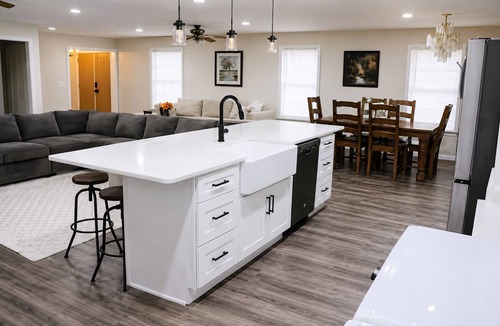 Benton House | Ocoee River Family Retreat - Raft Hike Relax Scenic Rail Road Mountains