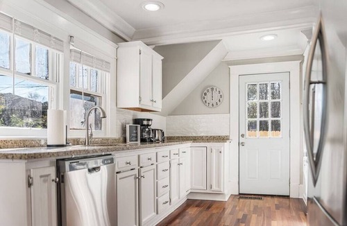 Mobile Apartment | Old Dauphin Way Historic Home - Unit 5