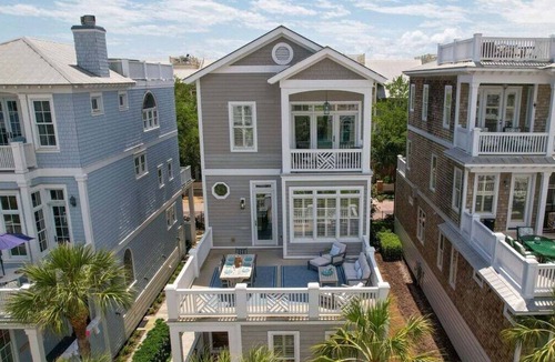 Saint Simons Island Cottage | Oleander Cottage Ocean Views, Steps from the Beach