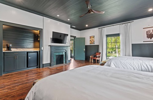Shelby Bed & Breakfast | Opal and West House
