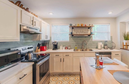 Five Points South House | Open flr pln & Kbed close to UAB