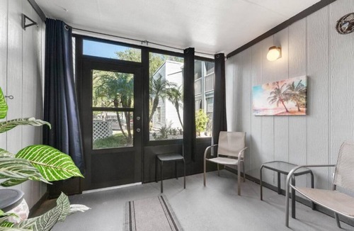 Ventura Apartment | "Orlando Magic at 3697 Vacation Apartment: Your Getaway!"