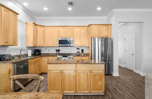 Gulf Lagoon Beach House | Palm Breeze Retreat | Pool, Walk to Beach | Activity Experiences