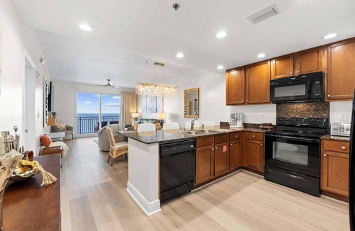Panama City Beach Condo | Panoramic Gulf Views: 21st-Floor Sterling Breeze 2BR + Bunk