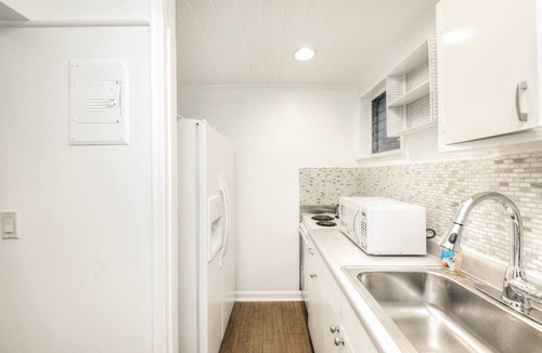 West Palm Beach Cottage | Papaya Cottage - Intercoastal 1 block away