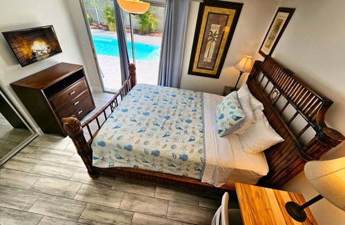 Palm Beach Gardens House | Paradise Private Suite Heated Pool Kayak 5min2 Juno Beach & Baseball Stadiums