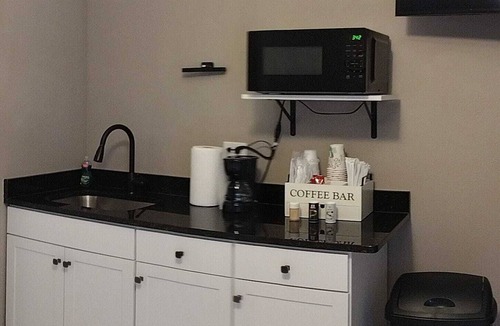 Tampa Apartment | Parsons Haven House #1 in Town 'n' Country, Tampa