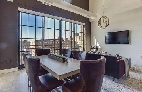 Old Fourth Ward Apartment | PCM 2BR Loft · 1,265sqft · Sleeps 4 · BeltLine