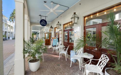 Sunnyside House | Peaceful Easy Feeling by Oversee 30A