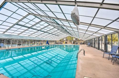 Ellijay House | Peaceful Ellijay Cabin: Pool Access & Resort Perks