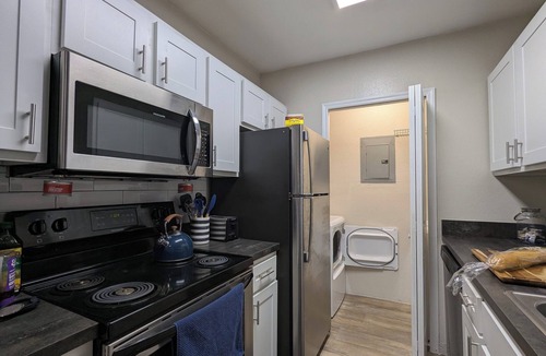 Southside Condo | Peaceful Mayo Condo - 5 Min to Mayo, Pool & Gym, Beach & UNF Nearby