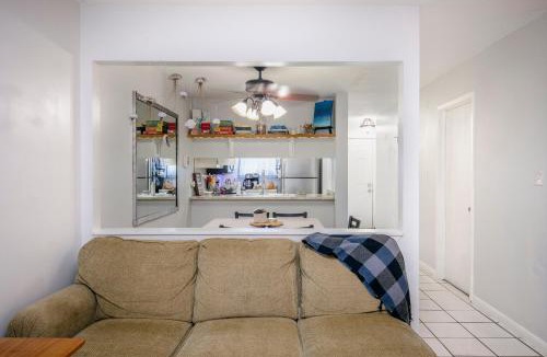 Fort Walton Beach House | Peaceful Townhouse 1 mile to Beach Okaloosa Island Relax Replenish