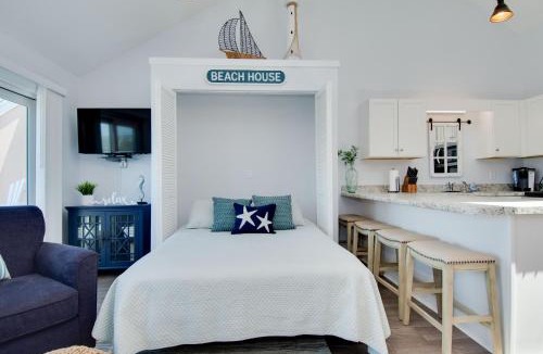 Emerald Isle Apartment | Pebble Beach I305 by Emerald Isle Realty