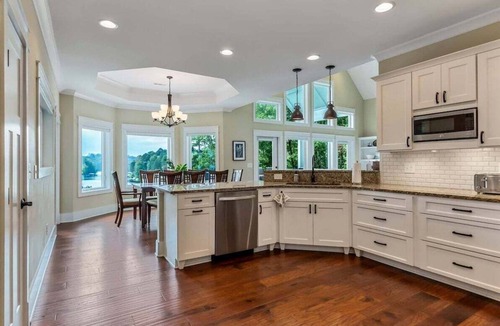 West Union House | Peninsula Sunset View of Keowee