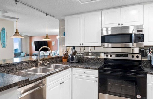 Ono Island Condo | Perdido Sun 216 | 4 Bdrm Corner Condo | Beachfront | Pools | Walk Everywhere | My Beach Getaways