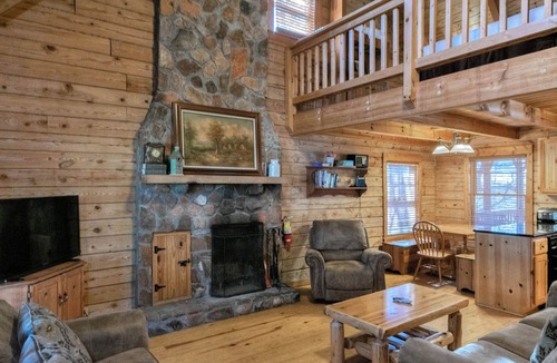 Pine Mountain Cabin | Perfect cabin for large families