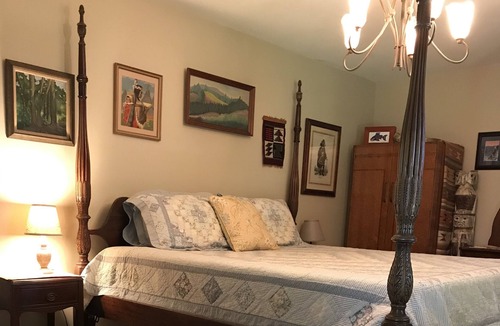 Rutherfordton House | Pet Friendly 2 Bedroom Close to Lake Lure Chimney Rock Tryon Equestrian 28139
