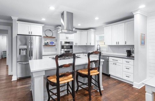 Peoplestown House | Pet-Friendly | Fully fenced yard | Game Room