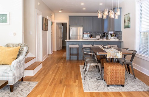 Seagrove Beach Cottage | Pet Friendly, Grove by the Sea cottage with Short Beach Walk: The SandBox