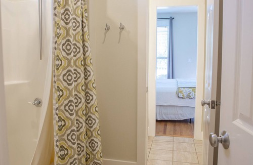 Seagrove Beach Cottage | Pet Friendly, Grove by the Sea cottage with Short Beach Walk: The SandBox